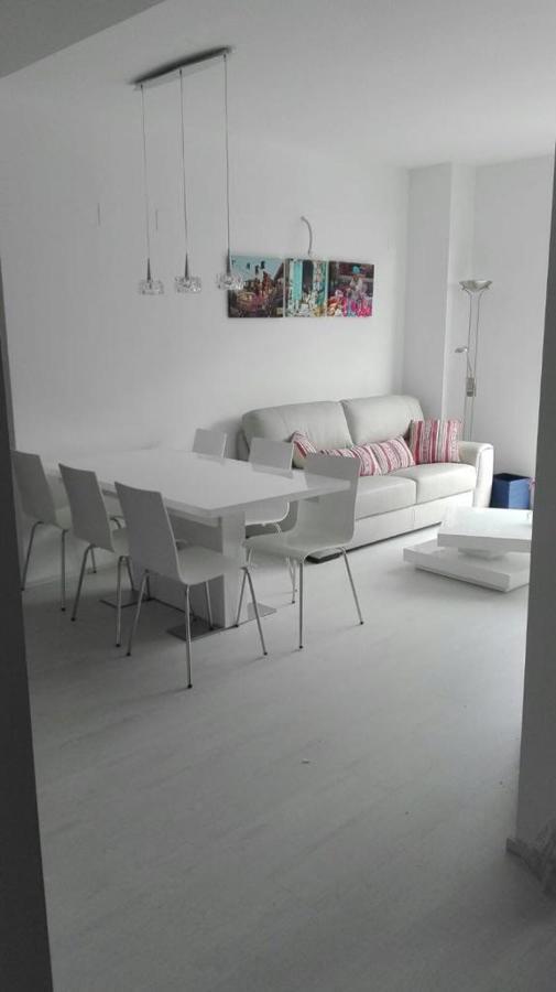 Edificio Attikos - Solo Familias Apartment Gandia Exterior photo
